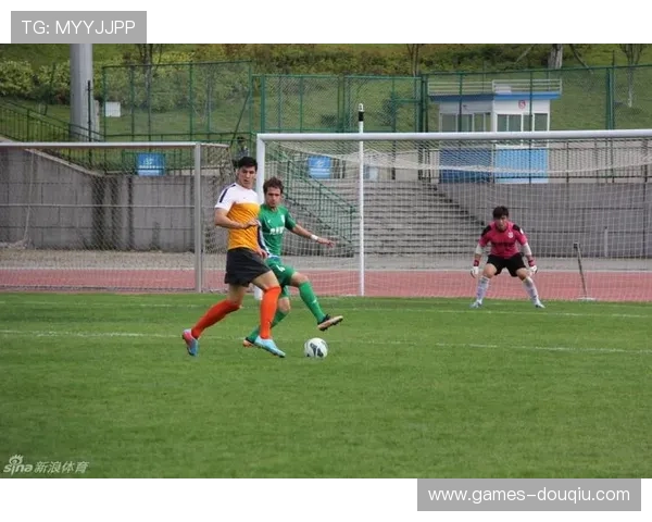 斗球nba直播免费体育直播网提供详细赛事信息，帮助用户全面了解比赛情况