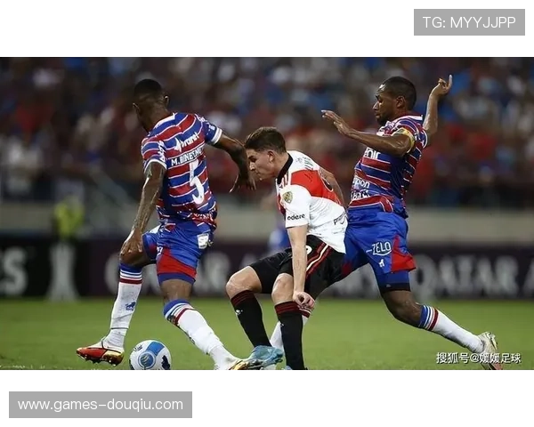 斗球帝直播app下载官方正版,提供高清足球赛事直播、赛事资讯和互动社区功能介绍 斗球帝直播app下载官方正版,提供高清足球赛事直播、赛事资讯和互动社区功能介绍