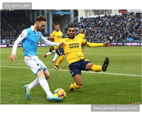 斗球直播官方版下载手机版最新功能介绍，体验丰富的足球直播内容