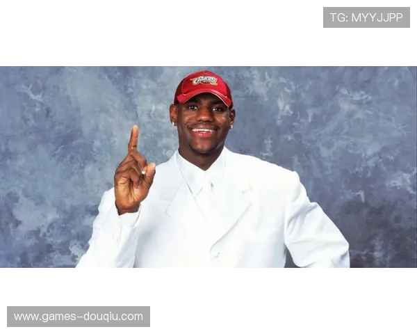 斗球直播篮球官方频道带你实时掌握最新比赛动态与精彩瞬间