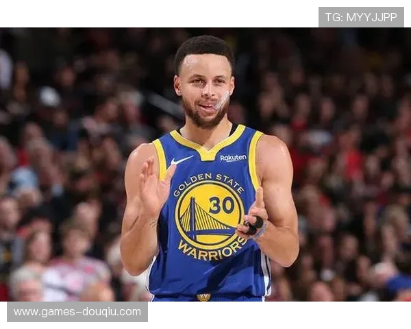 专业斗球nba直播网站推荐，确保比赛画质清晰、延迟低、观看体验极佳